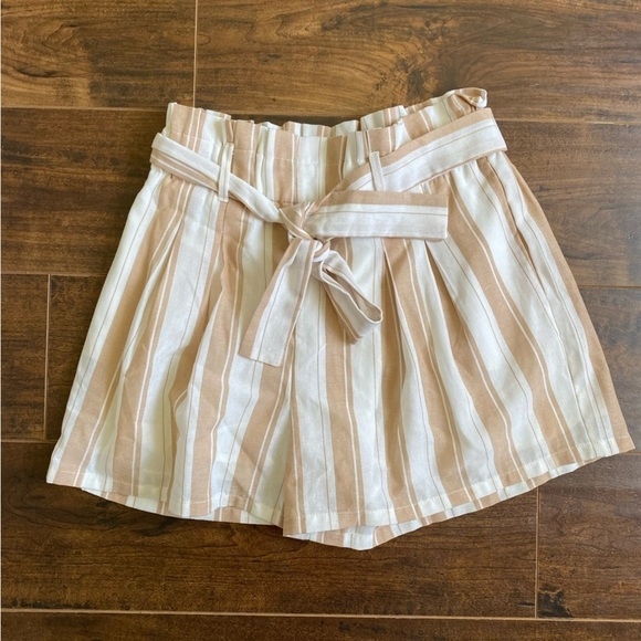 Alya Pants - Alya white and tan striped high waisted tie front shorts size medium paperbag